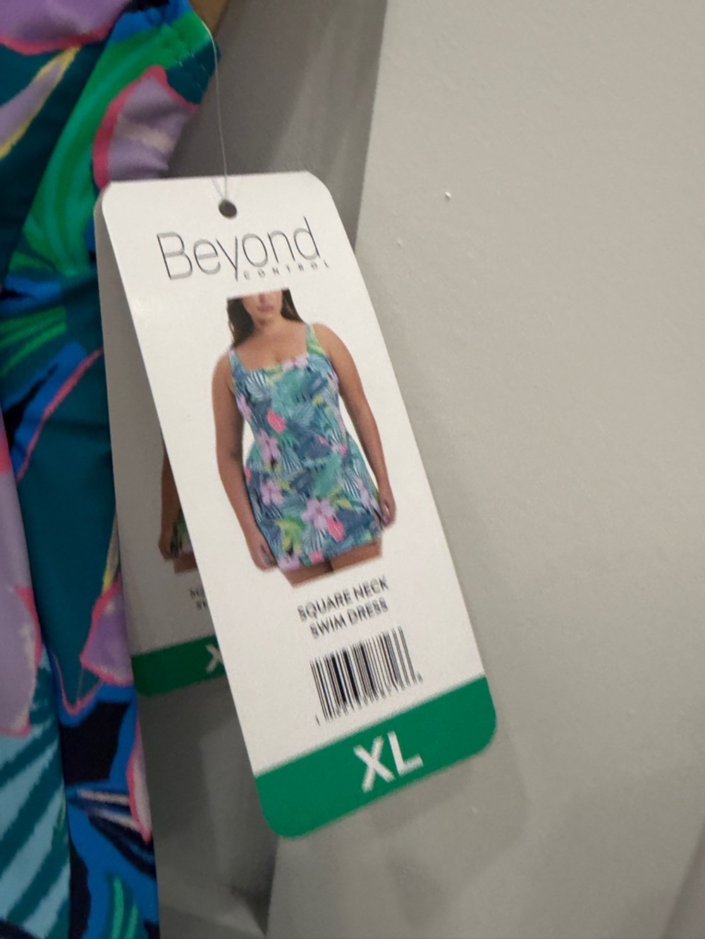 Beyond Control Women’s Floral One Piece Square Neck Swim Dress NWT - Picture 3 of 4